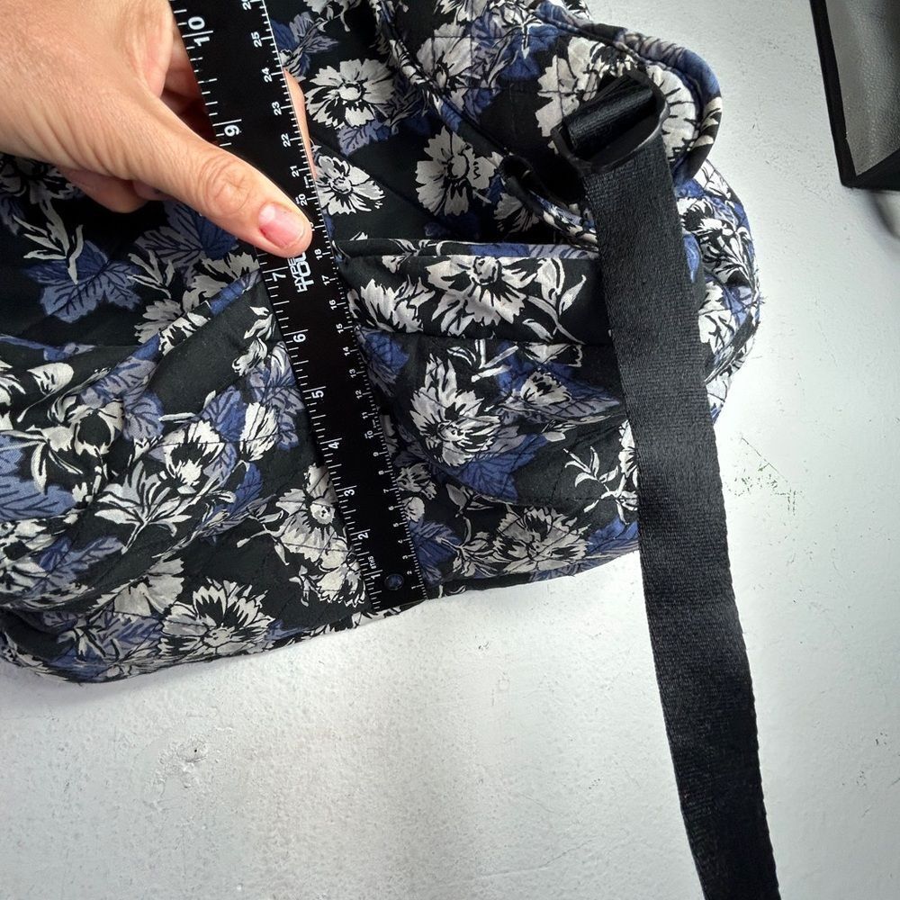 Vera Bradley bookbag black blue everyday casual Campus Backpack floral FLAWED - Picture 11 of 14